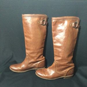 Frye Paige Trapunto pull on boots